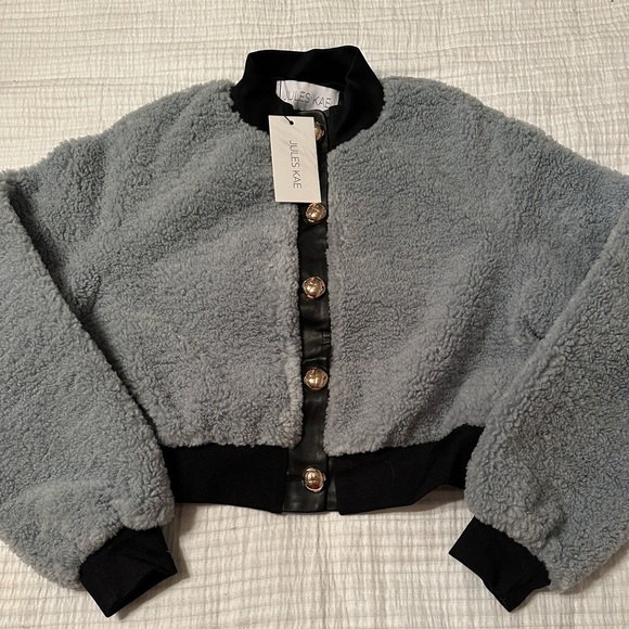 Jules Kae Cropped Sherpa Jacket - NWT - Size M - Picture 1 of 11